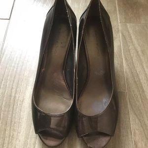 Mid Size Heels | Brown | Size 11